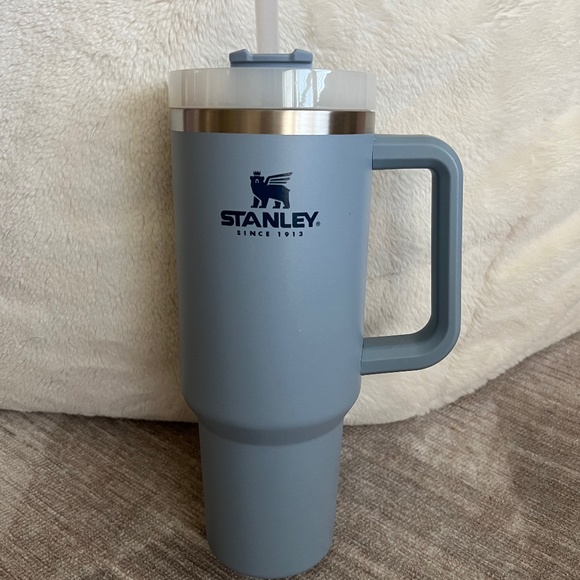 Stanley Adventure Quencher Travel Tumbler 40oz Chambray